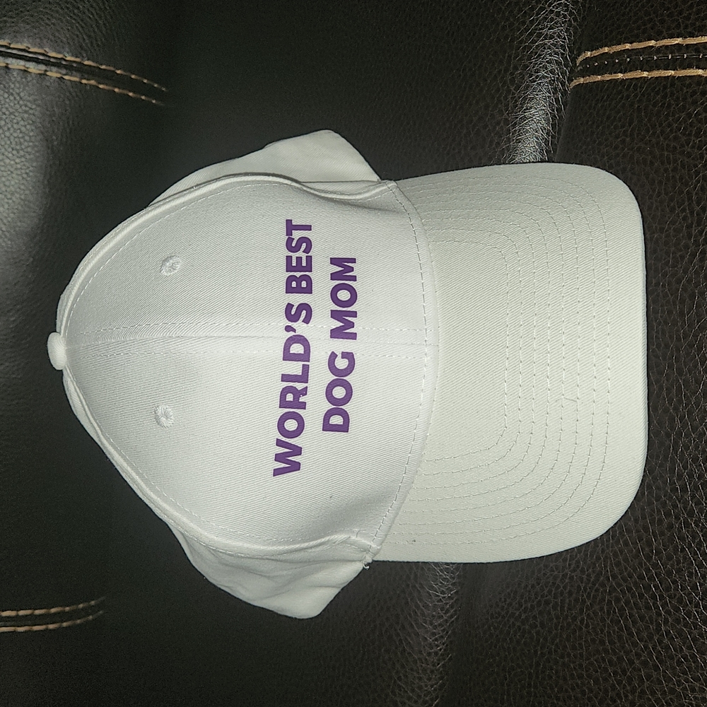 World's Best Dog Mom White Ball Cap